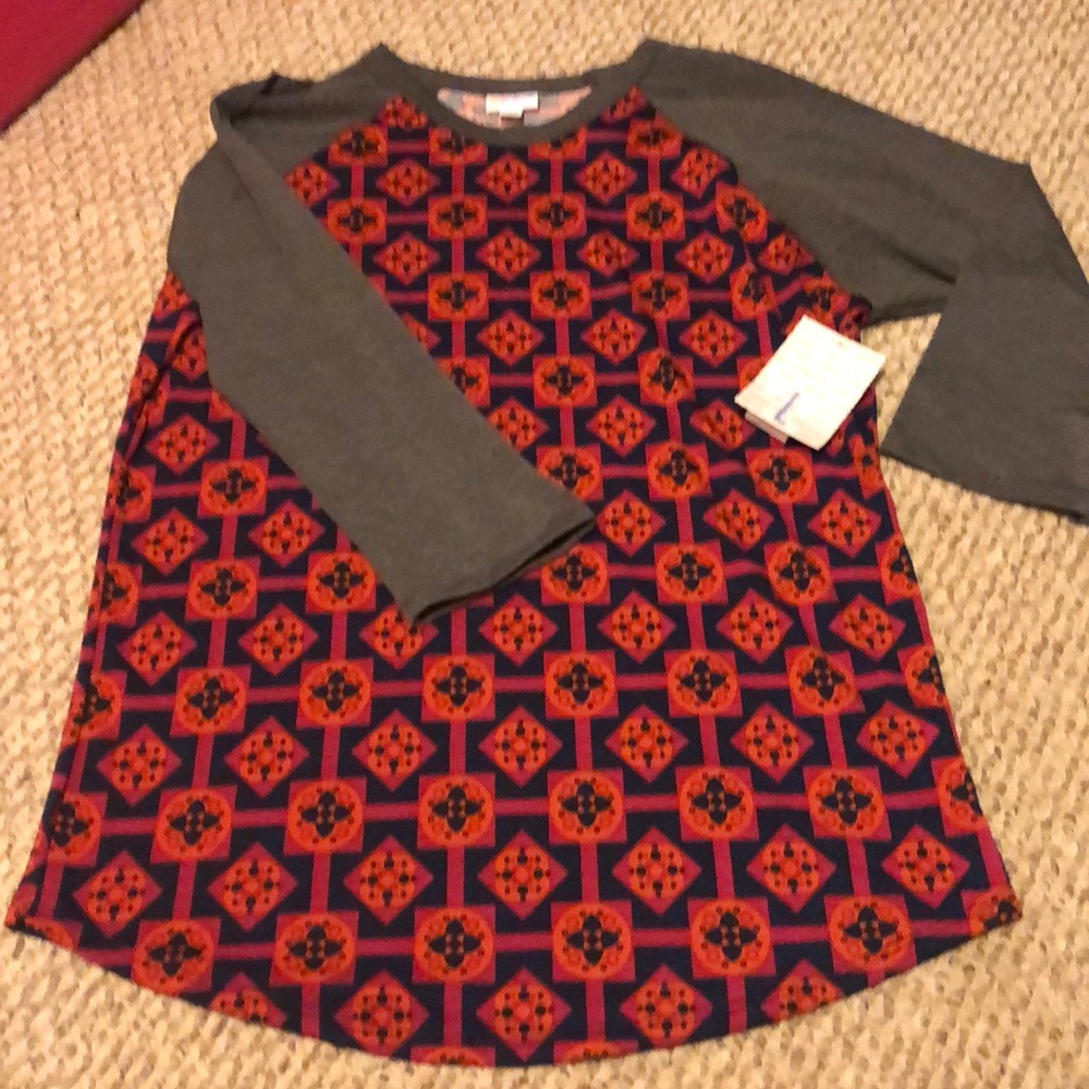 LuLaRoe Randy top